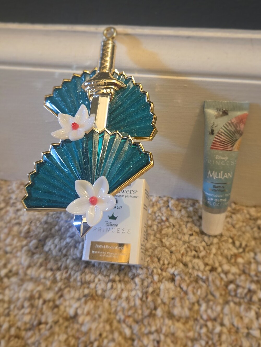 Bath & Body Works  Disney Princess Mulan Wallflower And Lip Gloss
